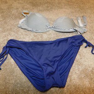 Women's bathing suit